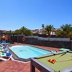 Villa Roca Negra By *