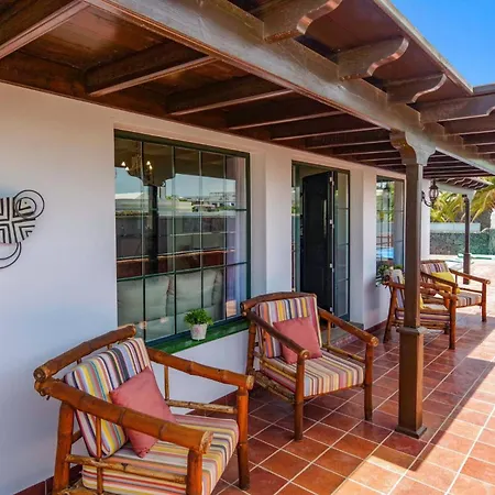 Villa Roca Negra By *