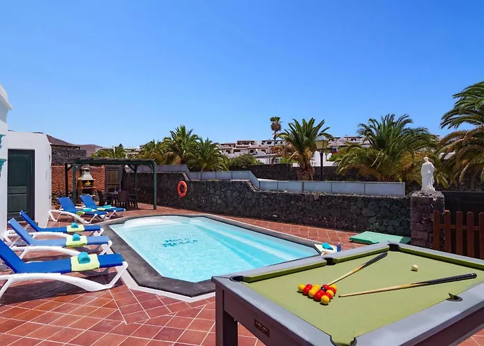 빌라 Roca Negra By *